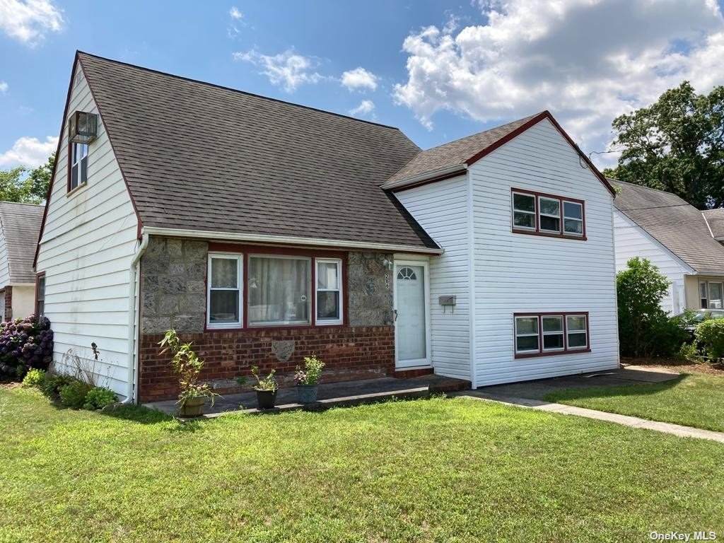 286 Waukena Avenue - Photo 1