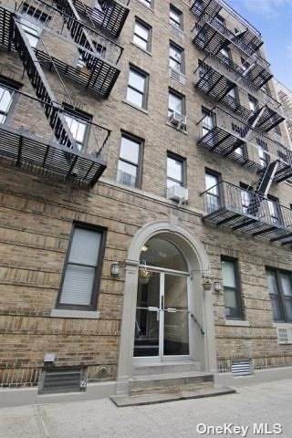 221 76 Street - Photo 1