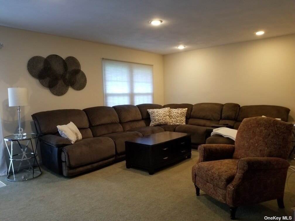 120 Lakebridge Drive - Photo 1