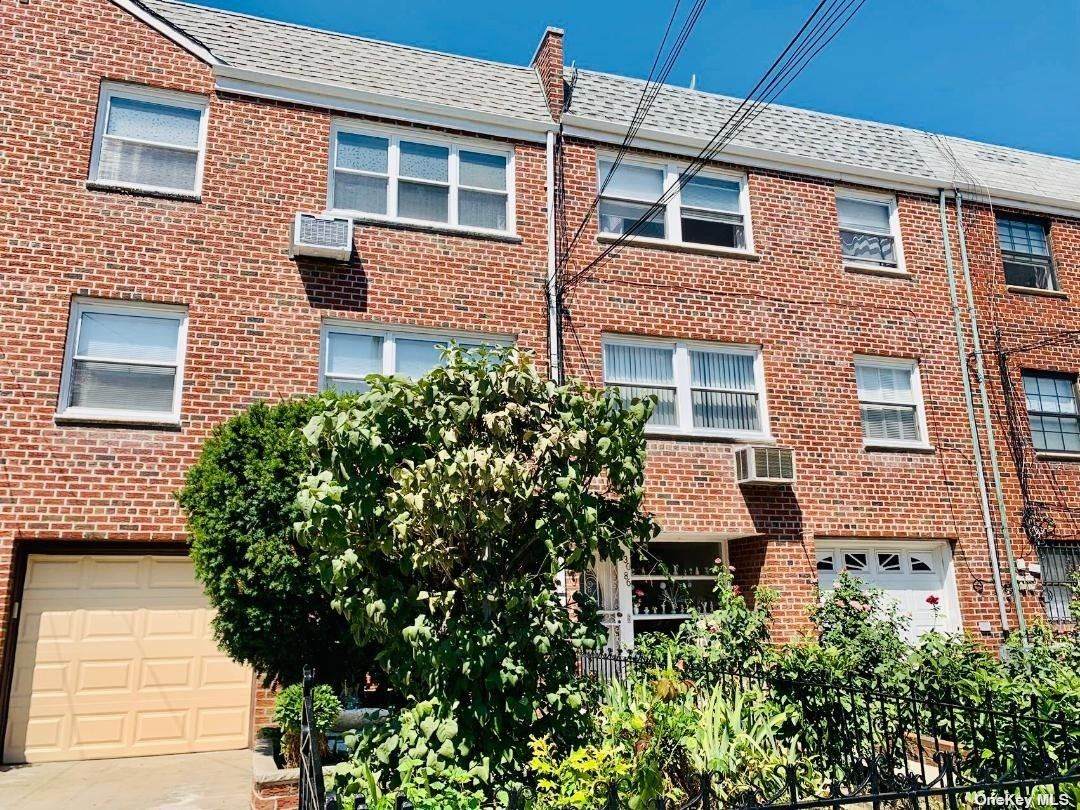 30-88 50 Street - Photo 1