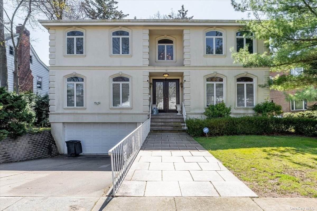 44 Maple Drive - Photo 1