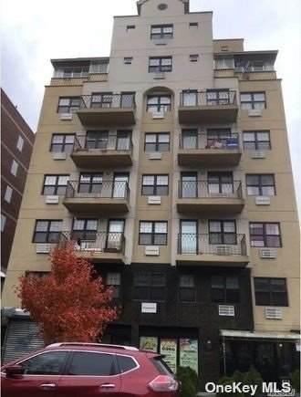 144-77 Barclay Avenue - Photo 1