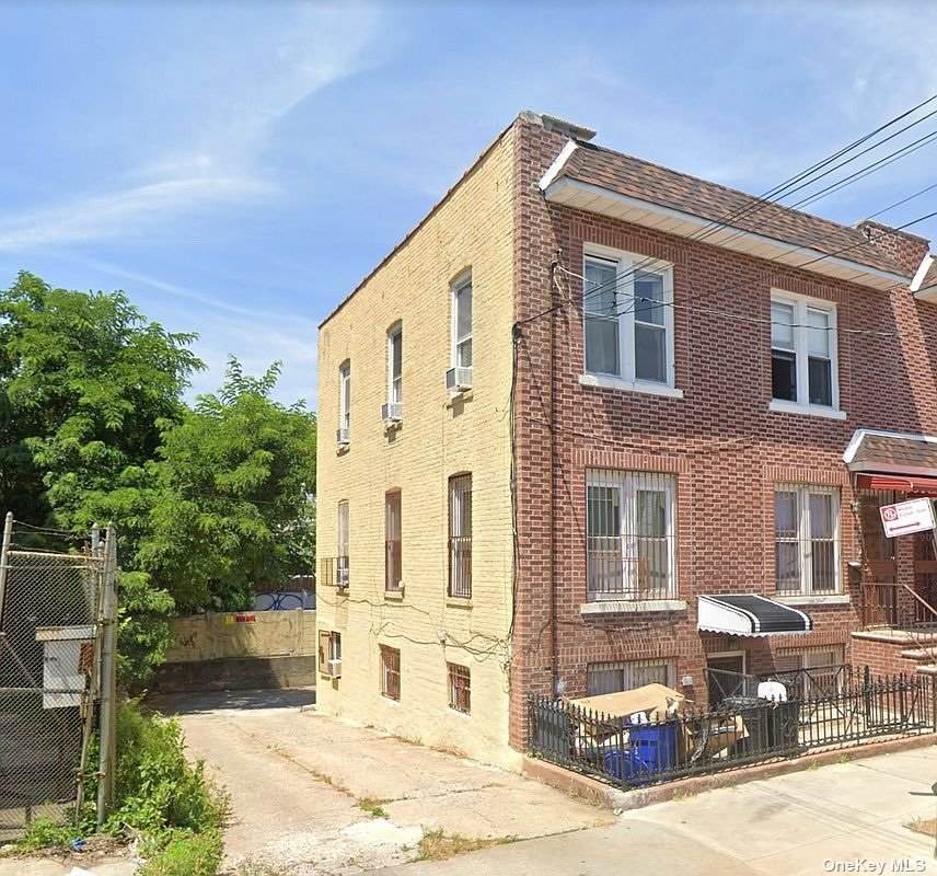 19-82 7th Street - Photo 1
