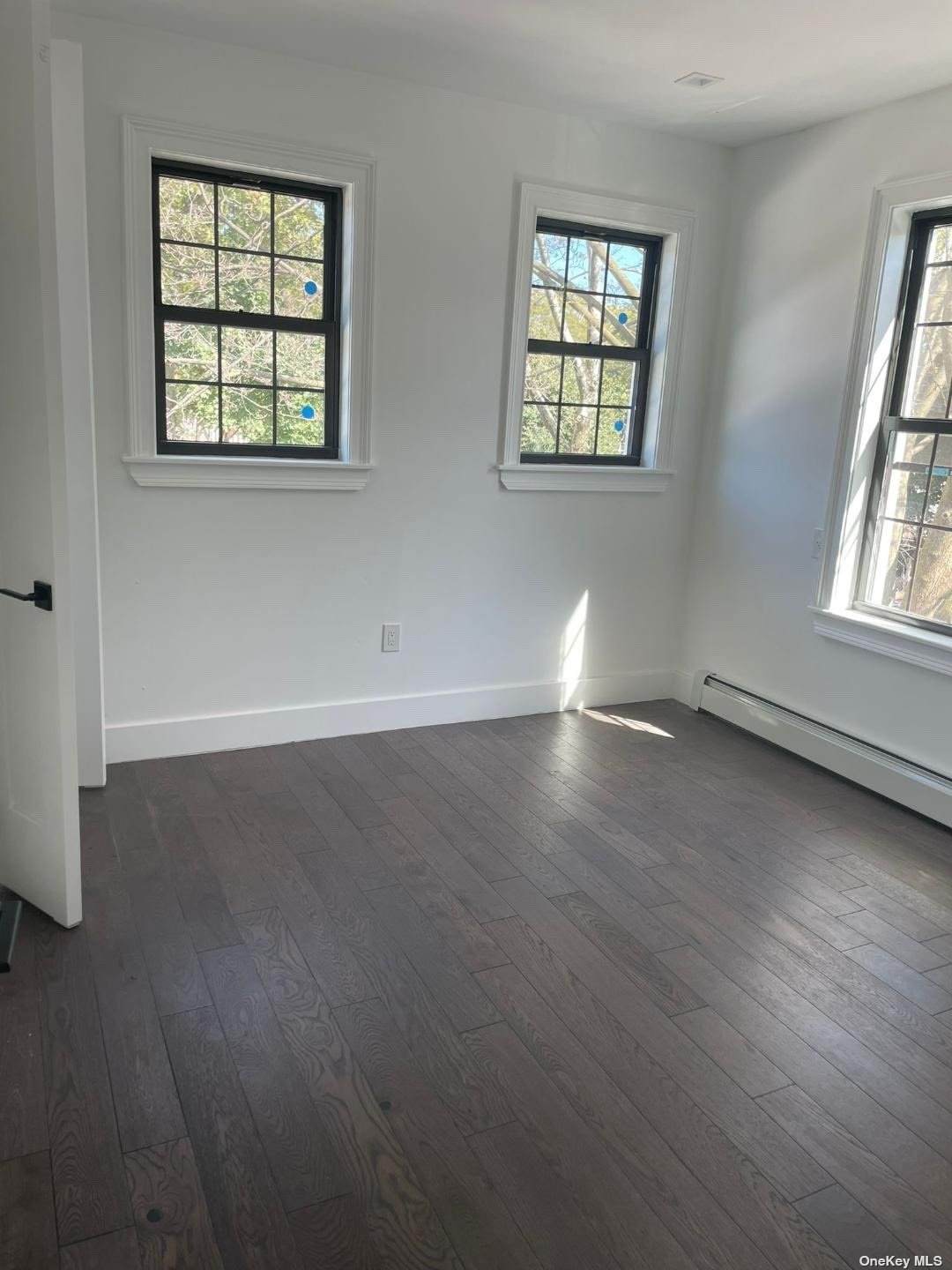1147 Brooklyn - Photo 1