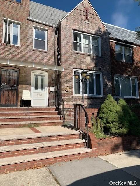 270 Bay 14th Street - Photo 1