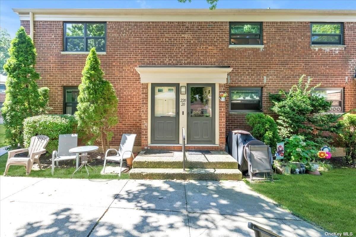 220-20 73rd Avenue - Photo 1