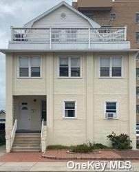 110 Grand Boulevard - Photo 1