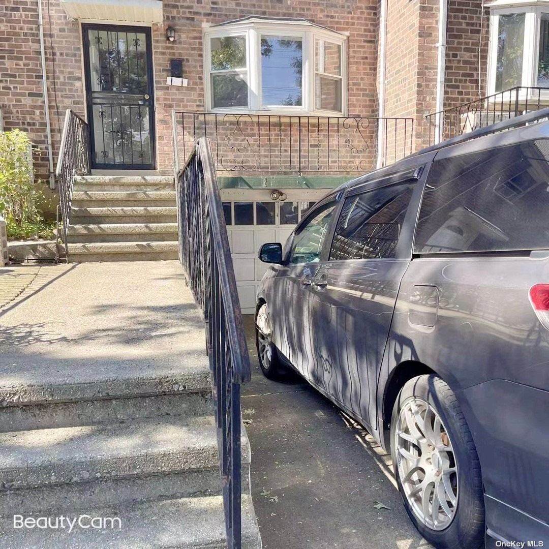 200-21 45 Avenue - Photo 1