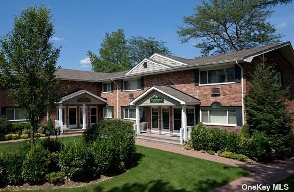 729 Greenbriar Drive - Photo 1
