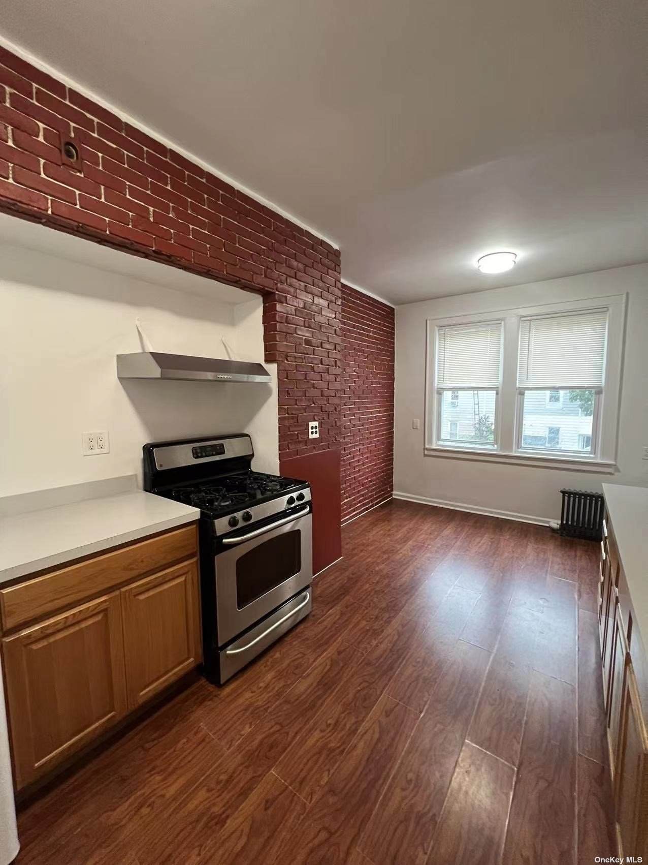 18-18 126th Street - Photo 1
