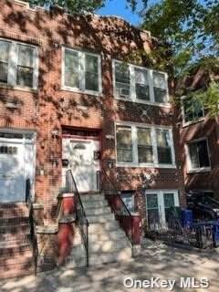 1177 Grant Avenue - Photo 1