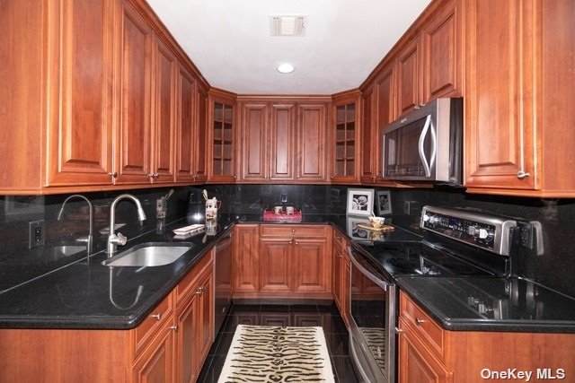 400 Adams Way - Photo 1