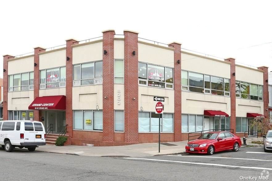 82-02 Grand Avenue - Photo 1