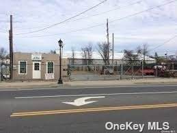 659 Woodfield Rd - Photo 1