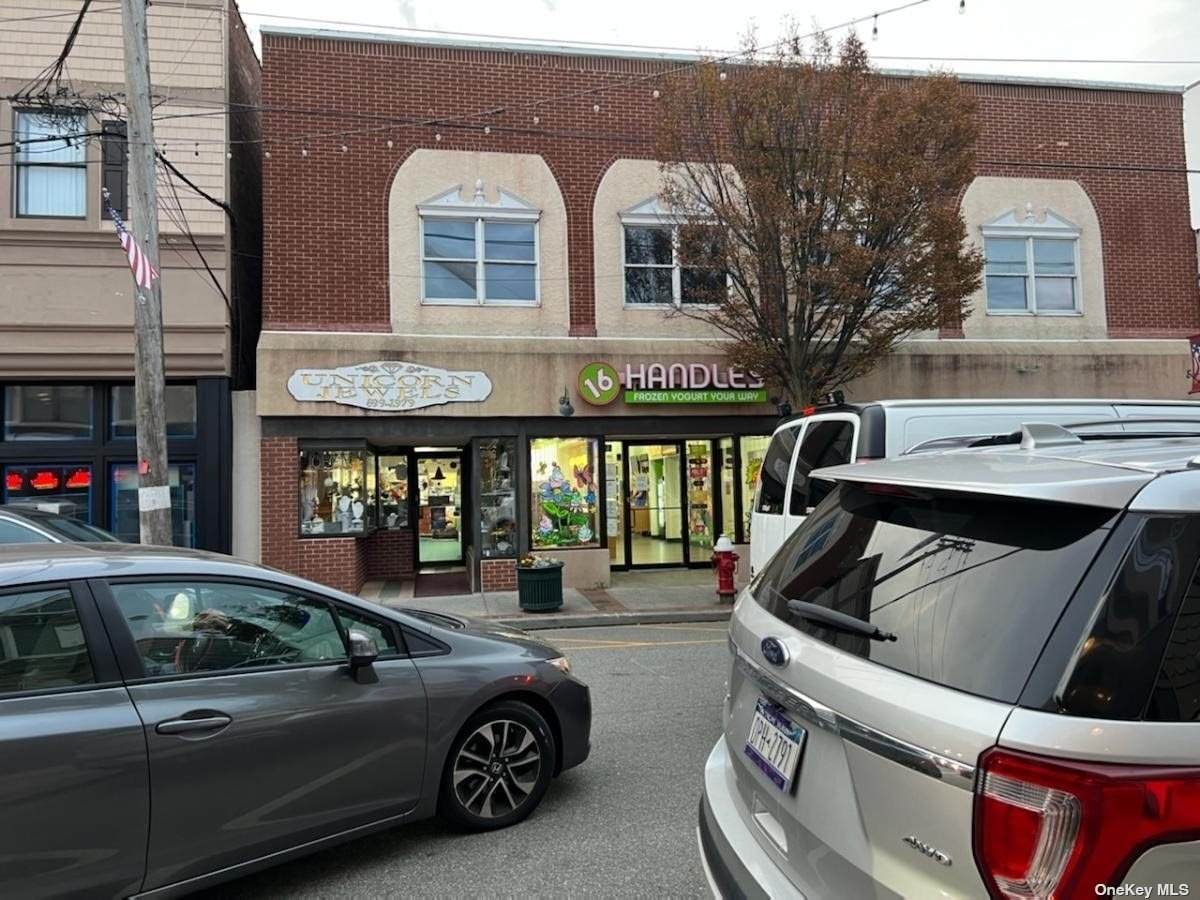 25 Atlantic Avenue - Photo 1