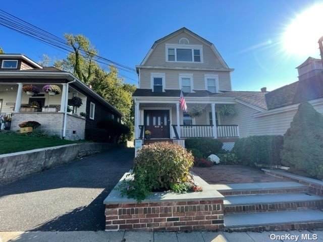403 Main Street - Photo 1