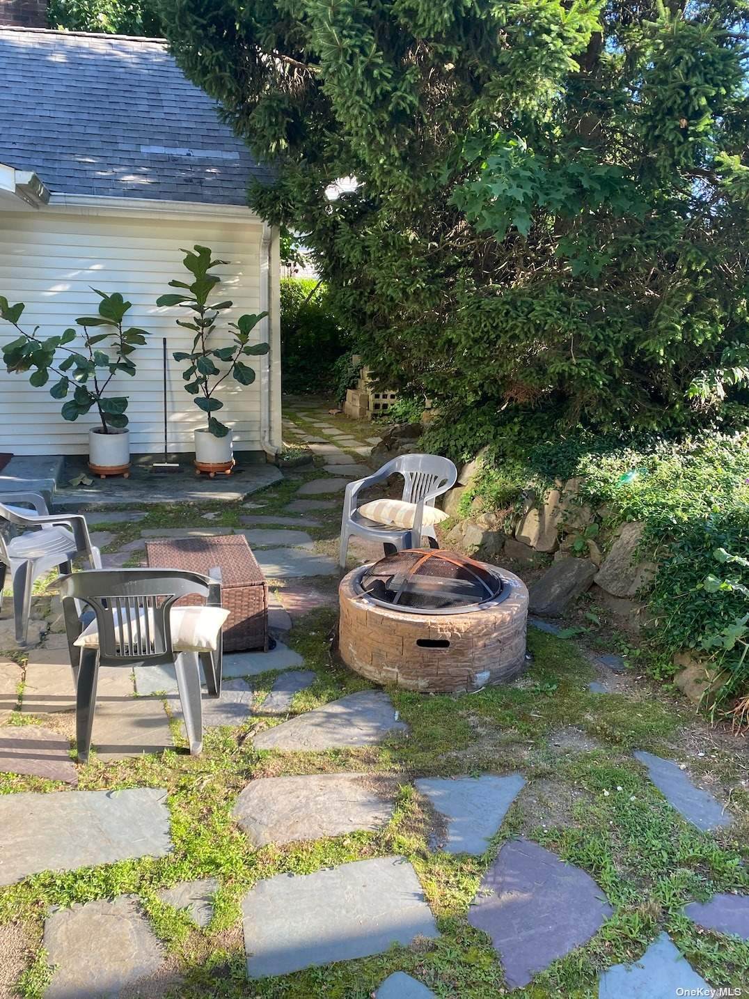 21 Highland Avenue - Photo 1