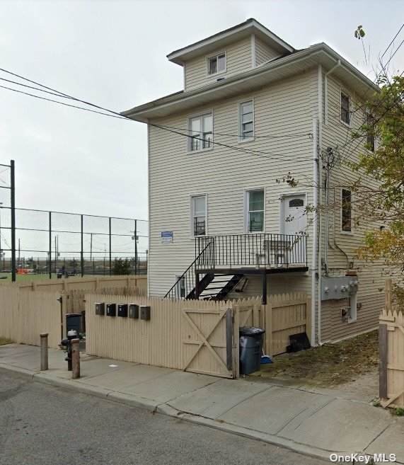 99 Beach 31st Street - Photo 1