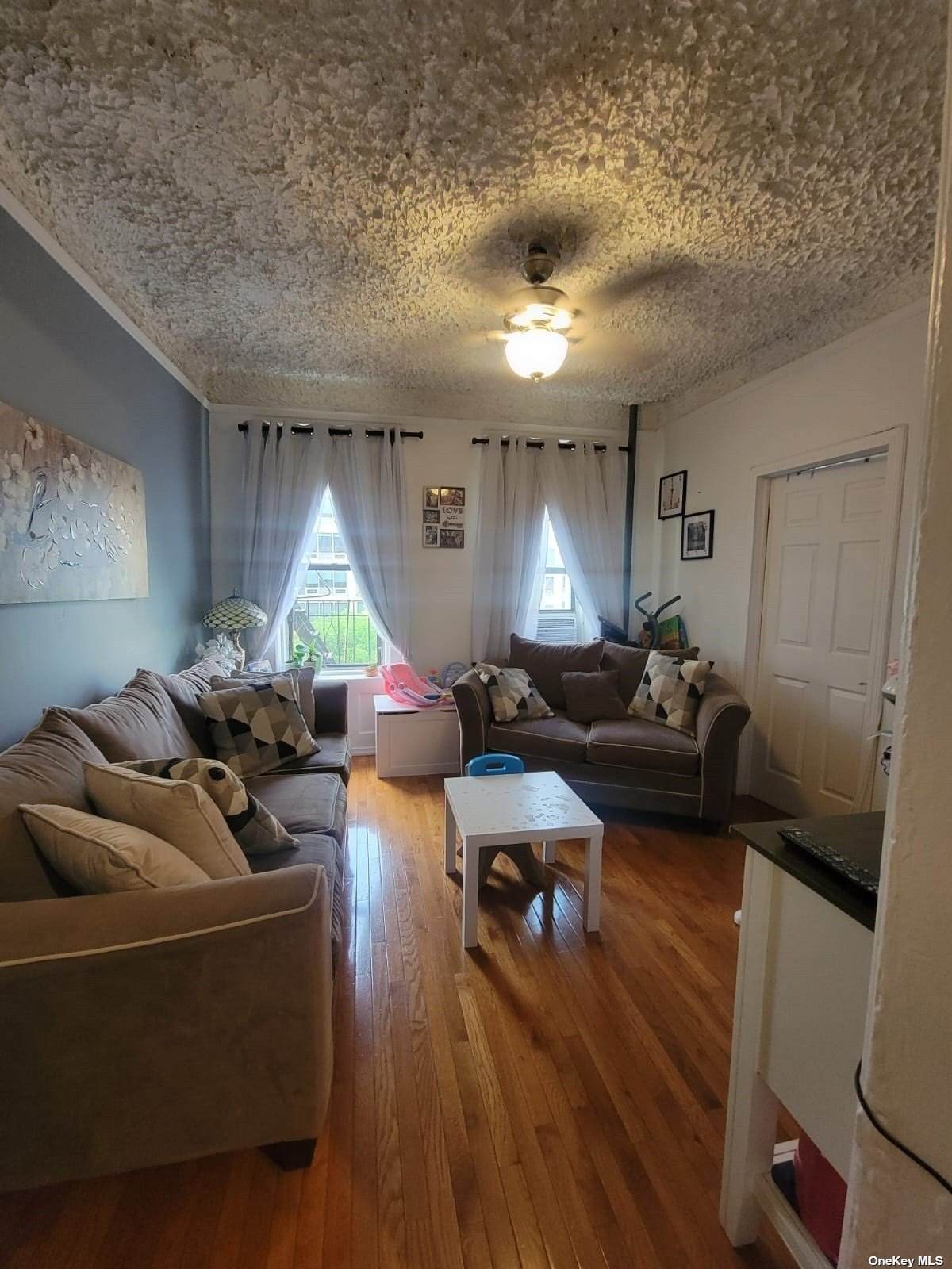 309 Houston Street - Photo 1