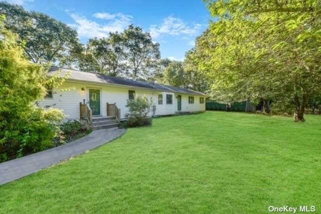11 Leslie Court - Photo 1