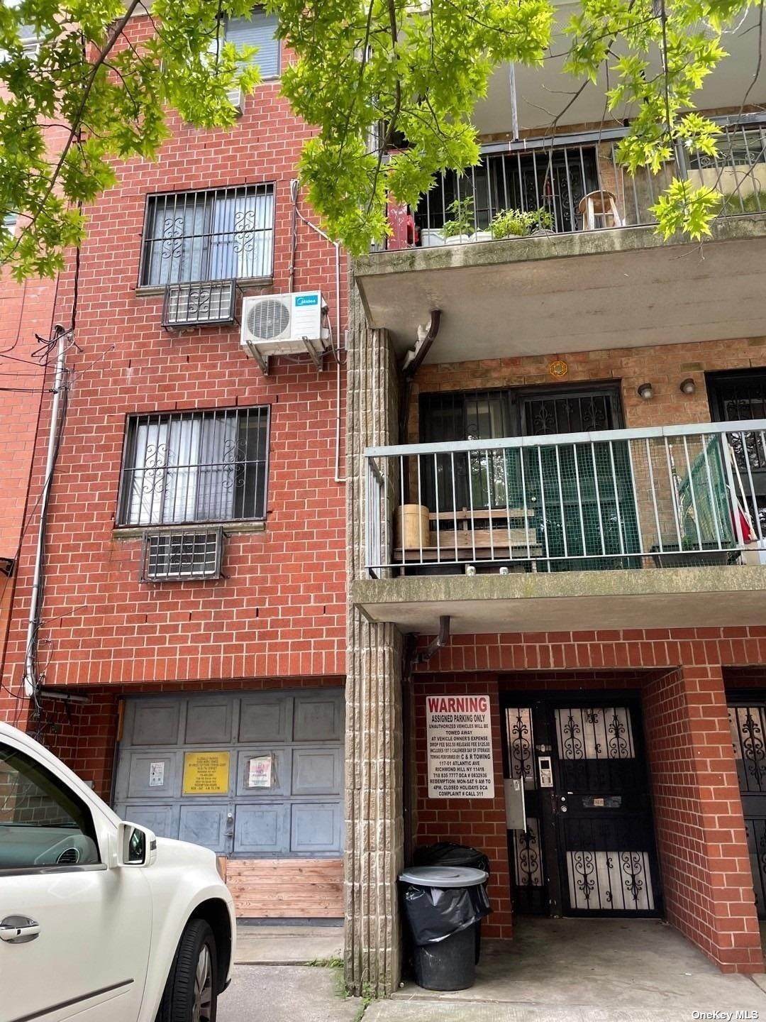 140-20 33 Avenue - Photo 1