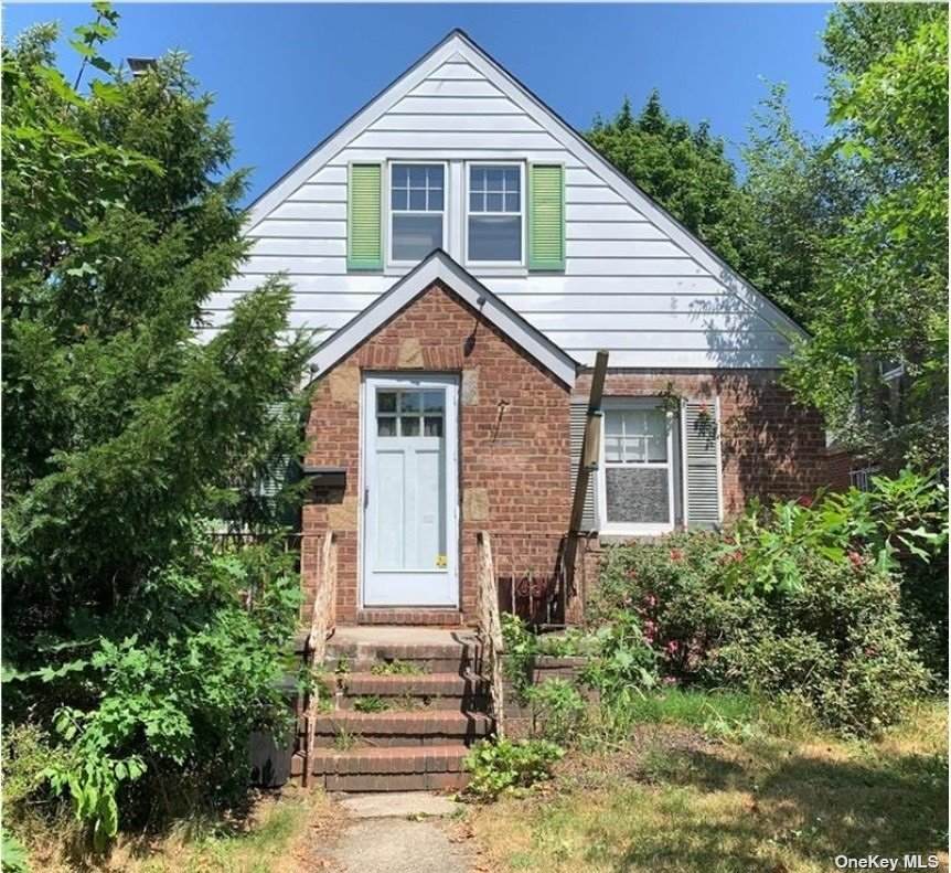 179-55 80 Road - Photo 1