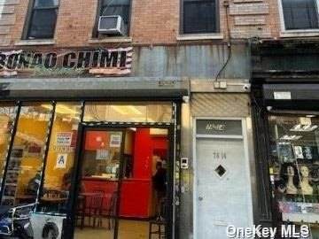 76-14 Jamaica Avenue - Photo 1