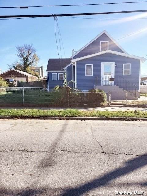 127 Oakley Avenue - Photo 1