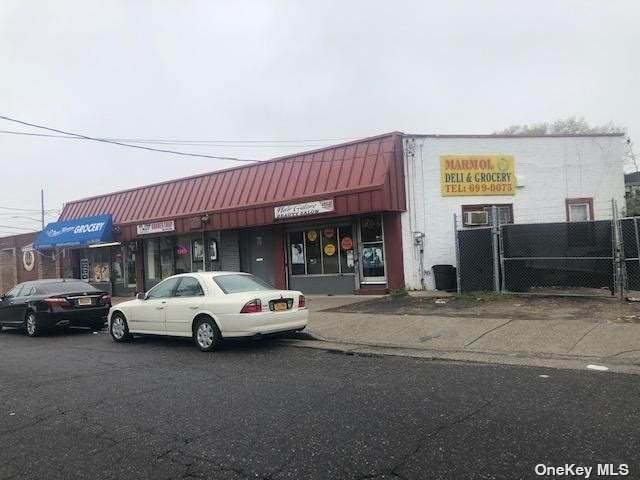 101-105 Westbury Boulevard - Photo 1