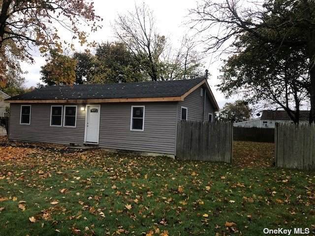 52 Ash Street - Photo 1