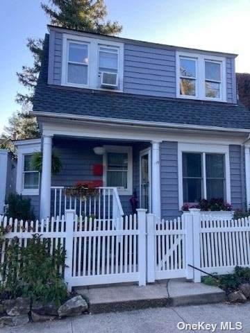 119 Roslyn Avenue - Photo 1