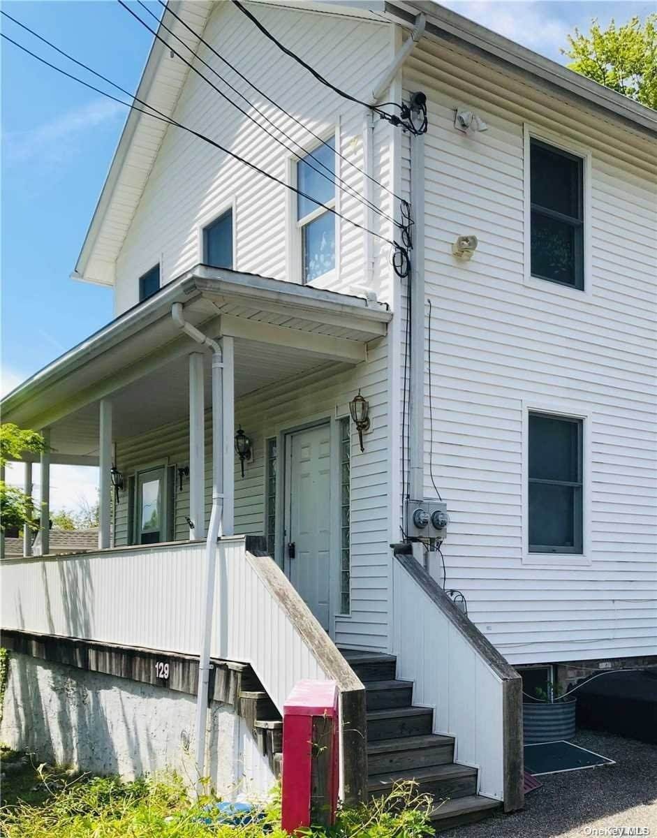 129 South Street - Photo 1