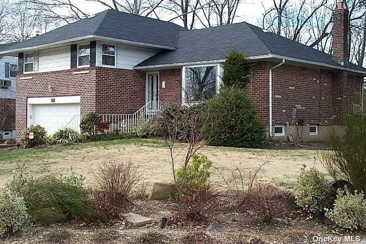 545 Queen Street - Photo 1