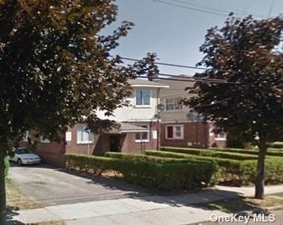 1 Eastern Parkway - Photo 1