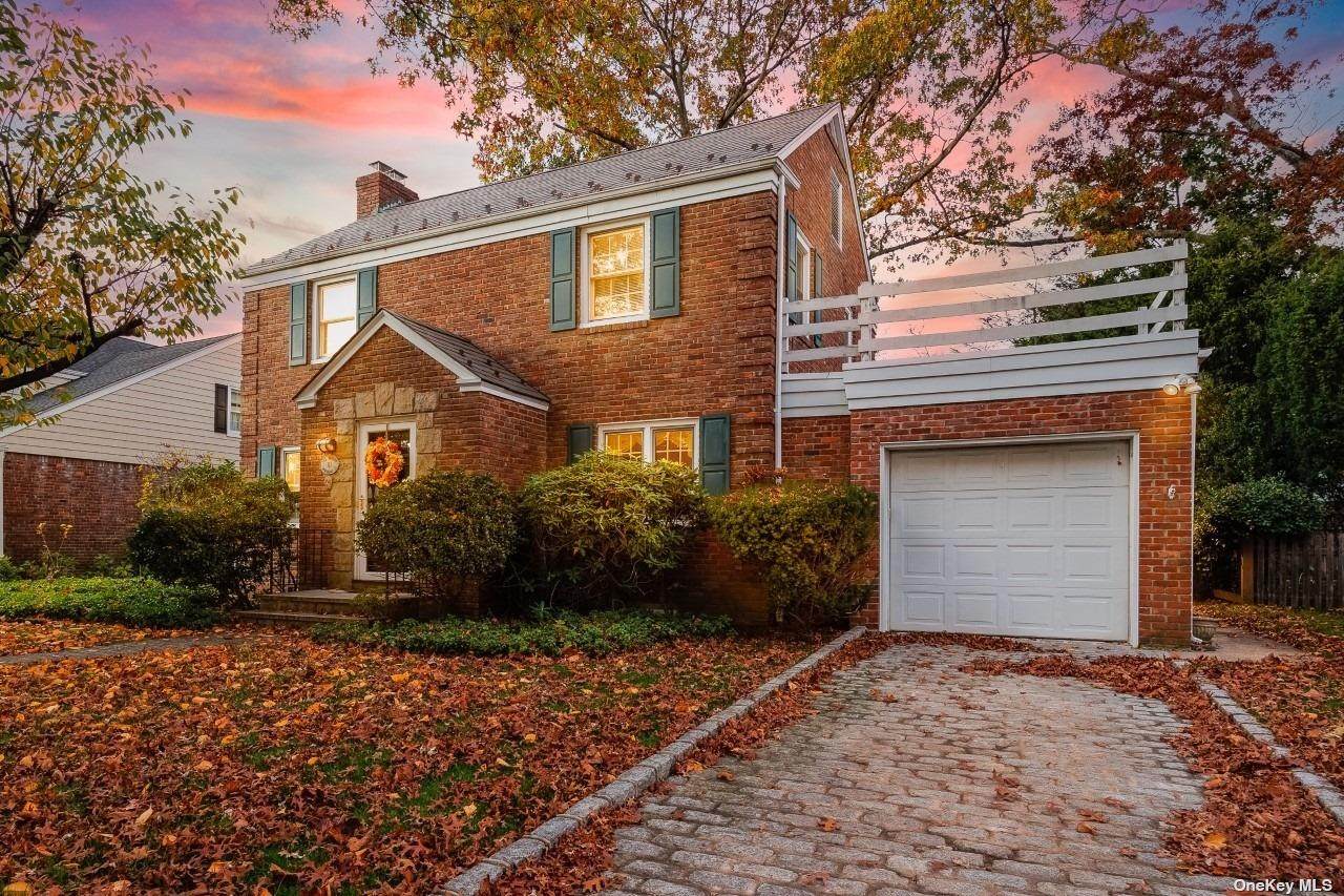 61 Atkinson Road - Photo 1