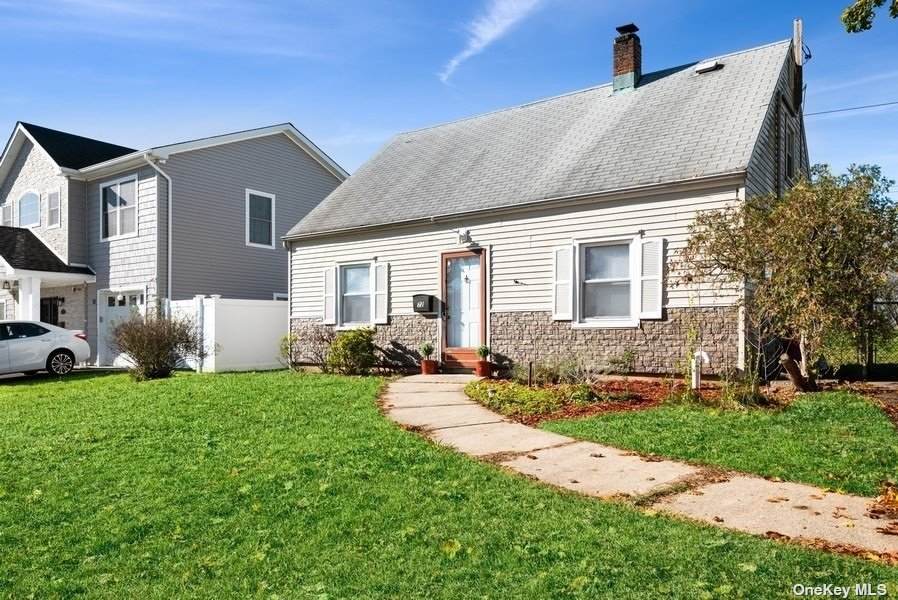 72 Barnyard Lane - Photo 1