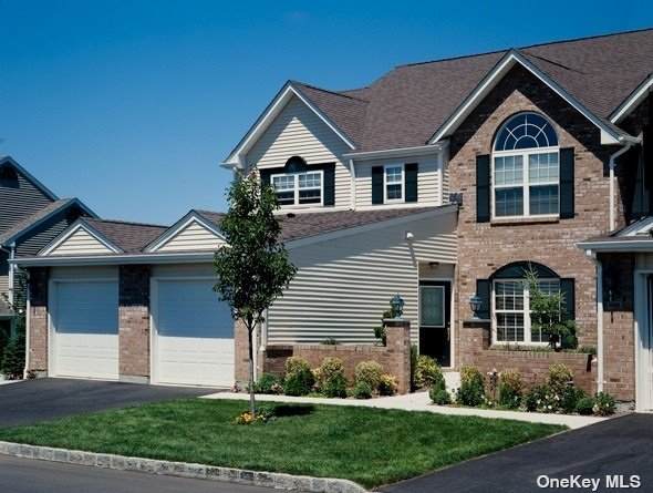 114 Overlook Drive - Photo 1
