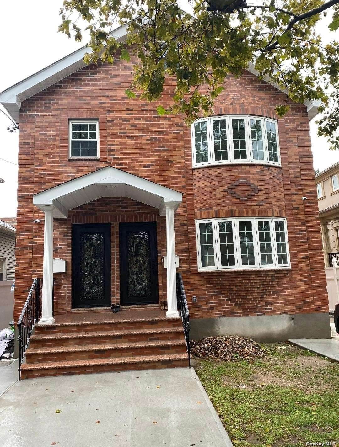 160-28 73 Avenue - Photo 1