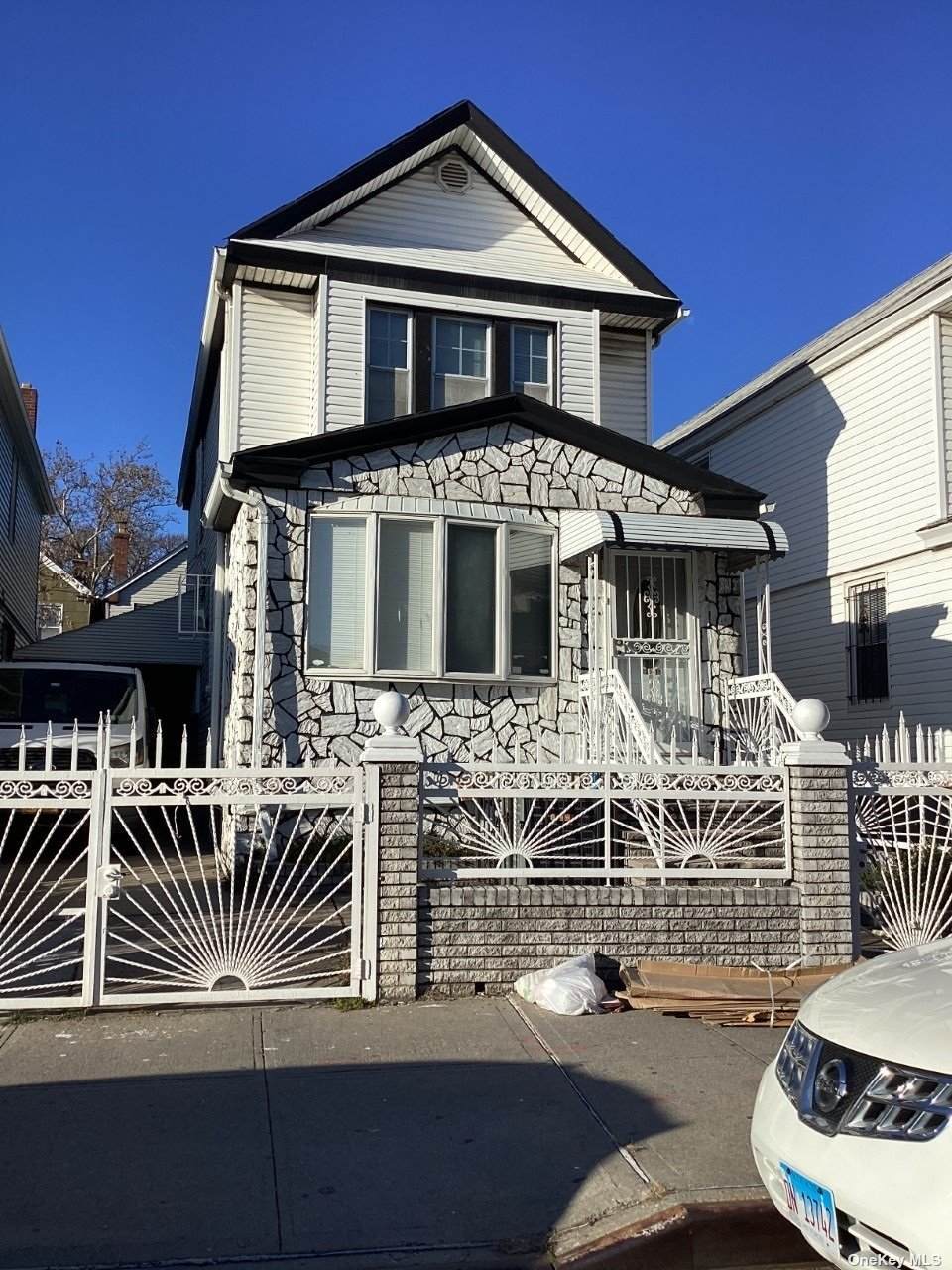 139-15 89th Avenue - Photo 1