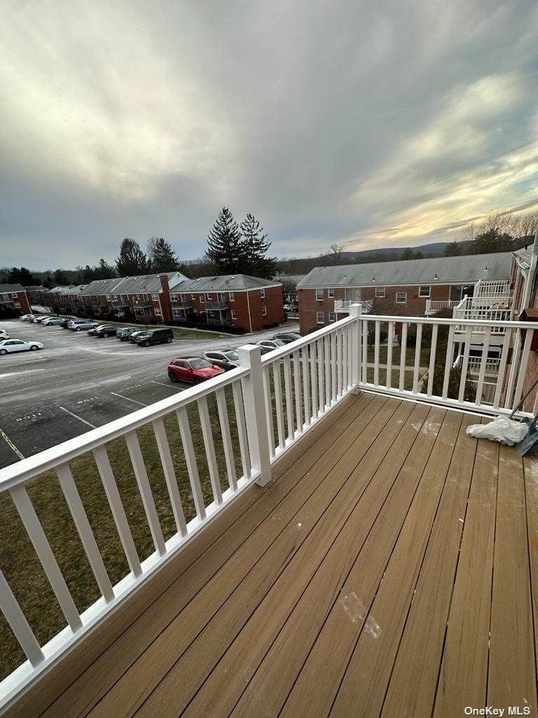 3 Lenox Court - Photo 1