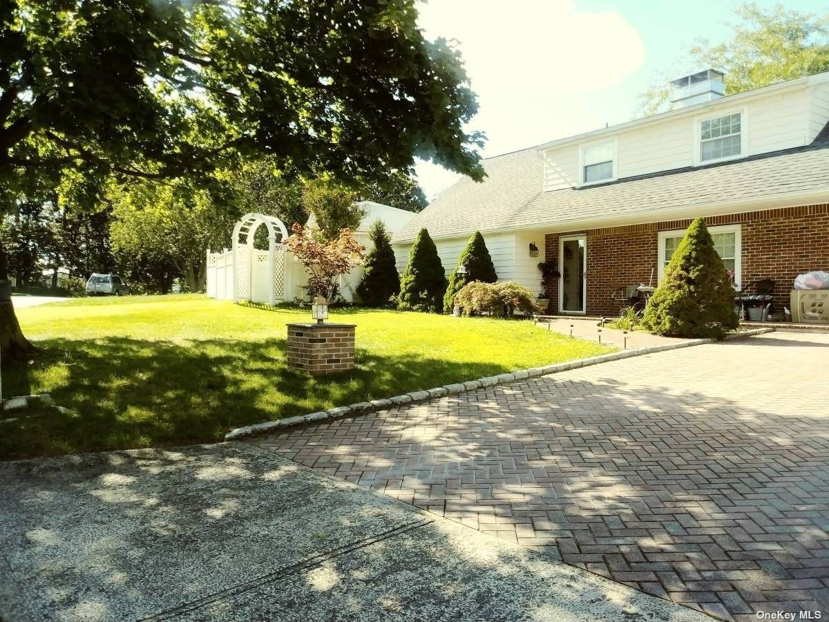 1 Radburn Drive - Photo 1