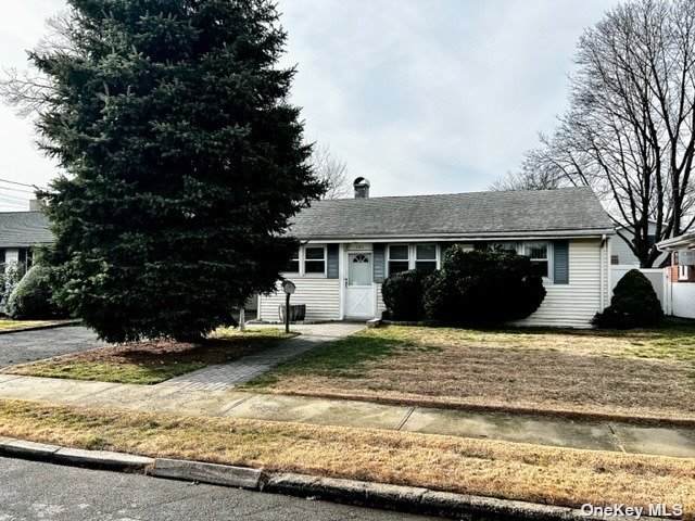 180 Elmwood Street - Photo 1