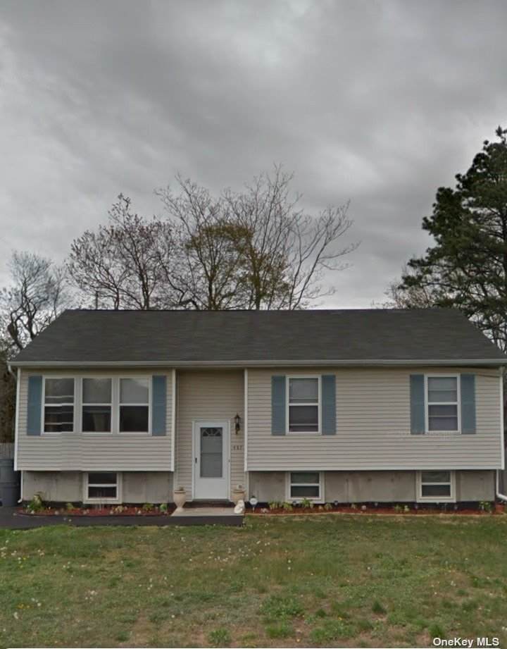 487 Weaver Avenue - Photo 1