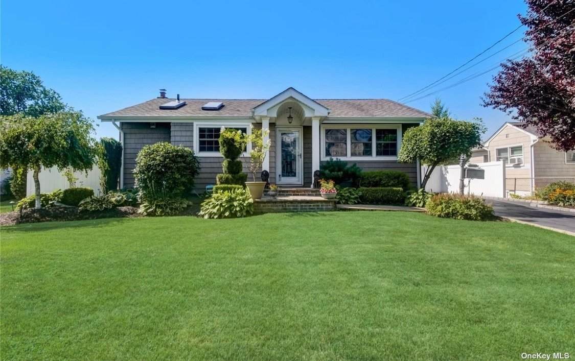 86 Claremont Avenue - Photo 1