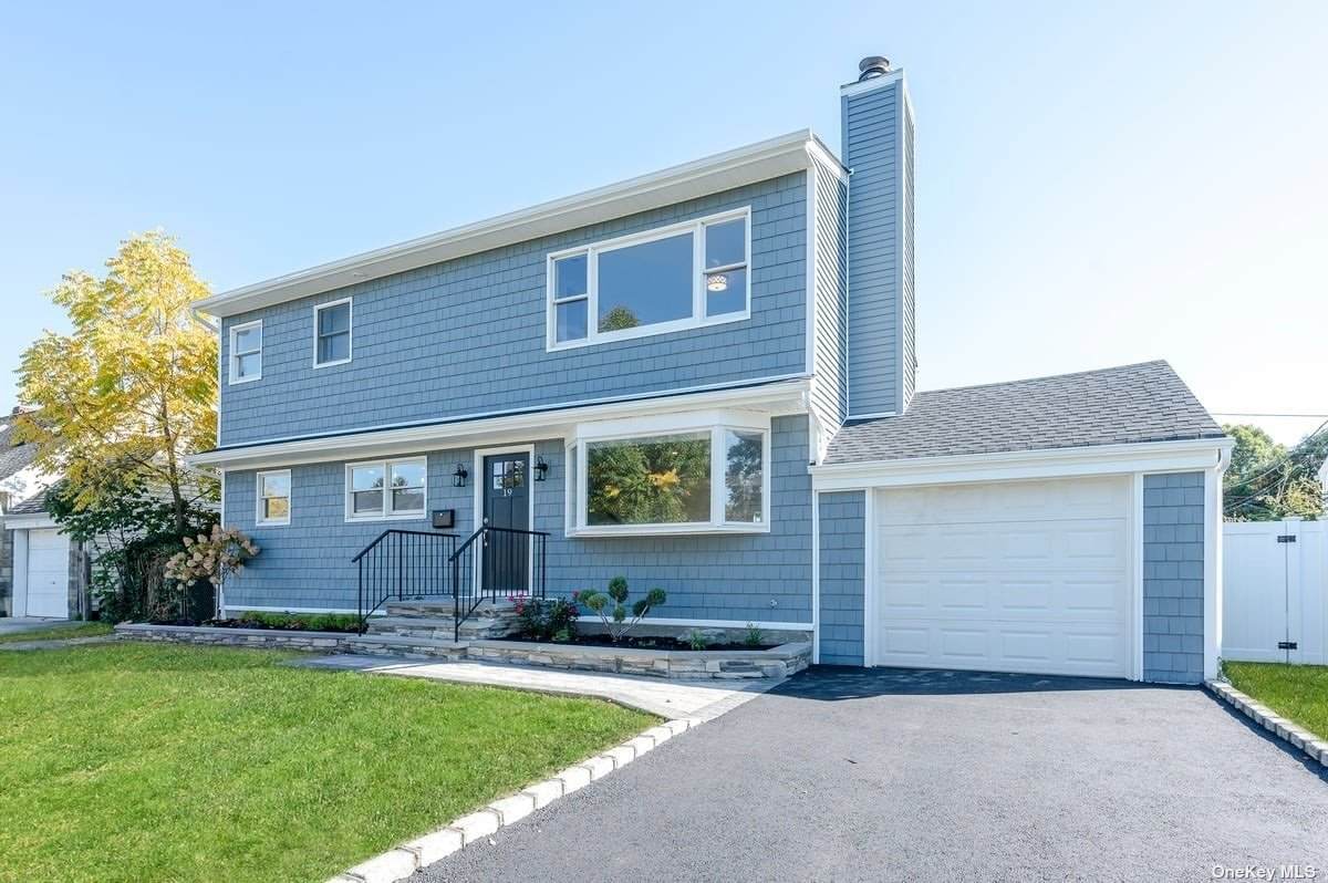 19 Clarissa Drive - Photo 1