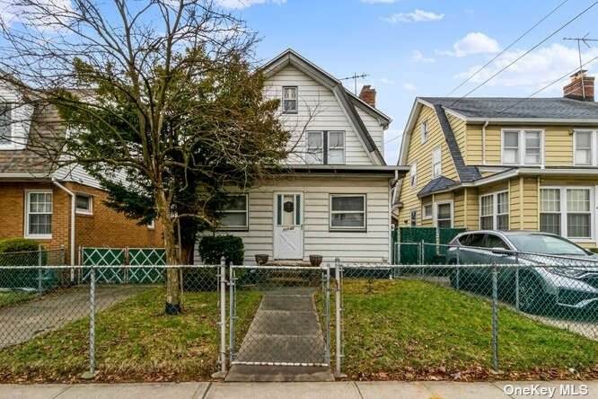 111-40 Myrtle Avenue - Photo 1