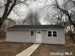 652 Bayview Avenue - Photo 1