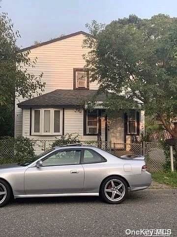 75 17th Street - Photo 1