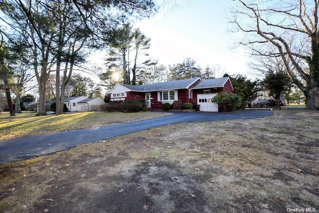 124 Southern Boulevard - Photo 1