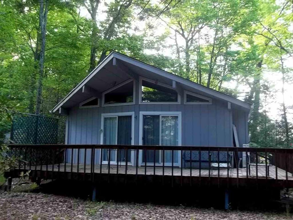 84 Scarborough Circle - Photo 1